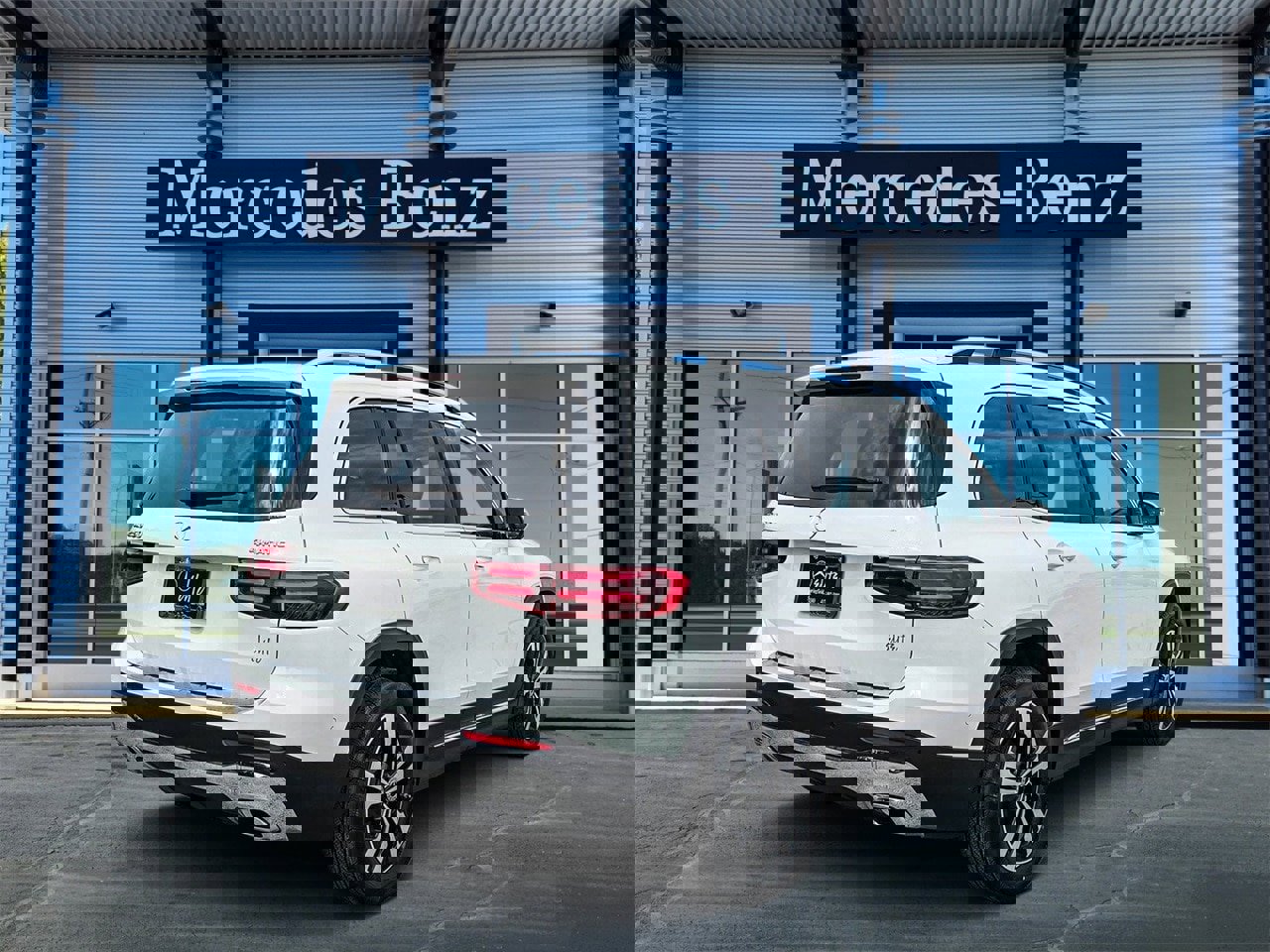 New 2026 Mercedes-Benz GLB 250 4MATIC image 6