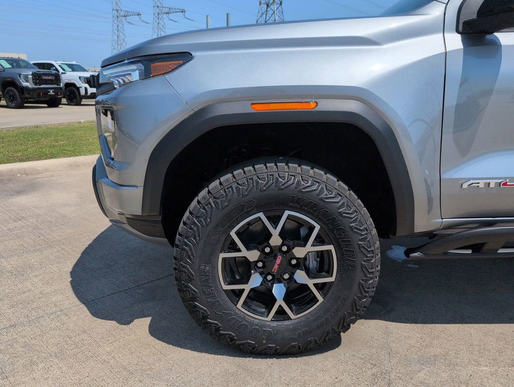 New 2026 GMC Canyon AT4X image 28