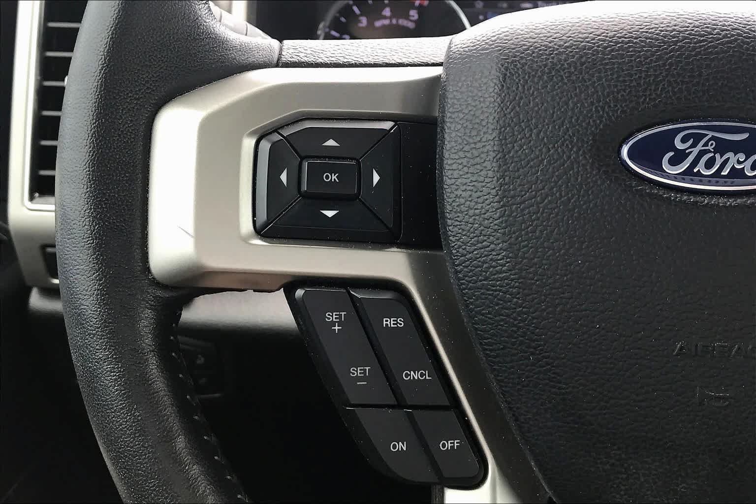 Used 2021 Ford F250 Lariat AWD/4WD image 23