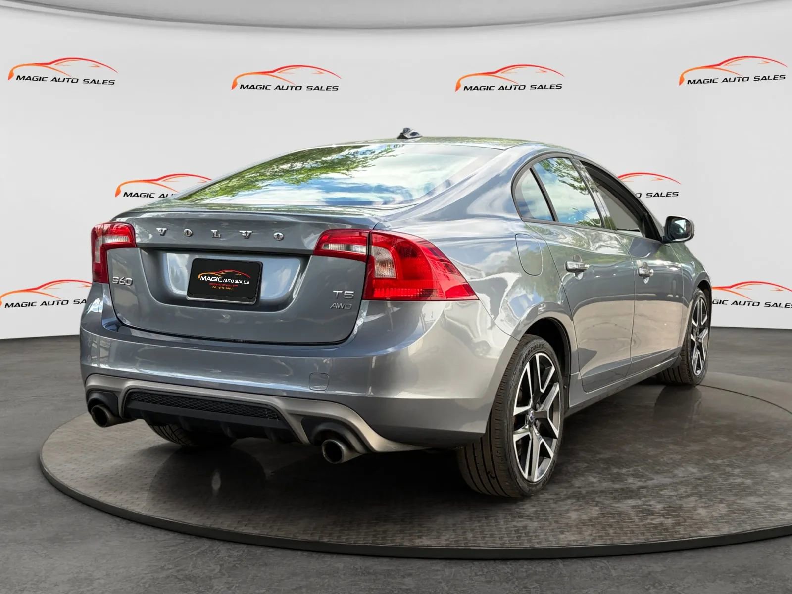 Used 2017 Volvo S60 T5 Dynamic w/ Protection Package AWD/4WD image 10