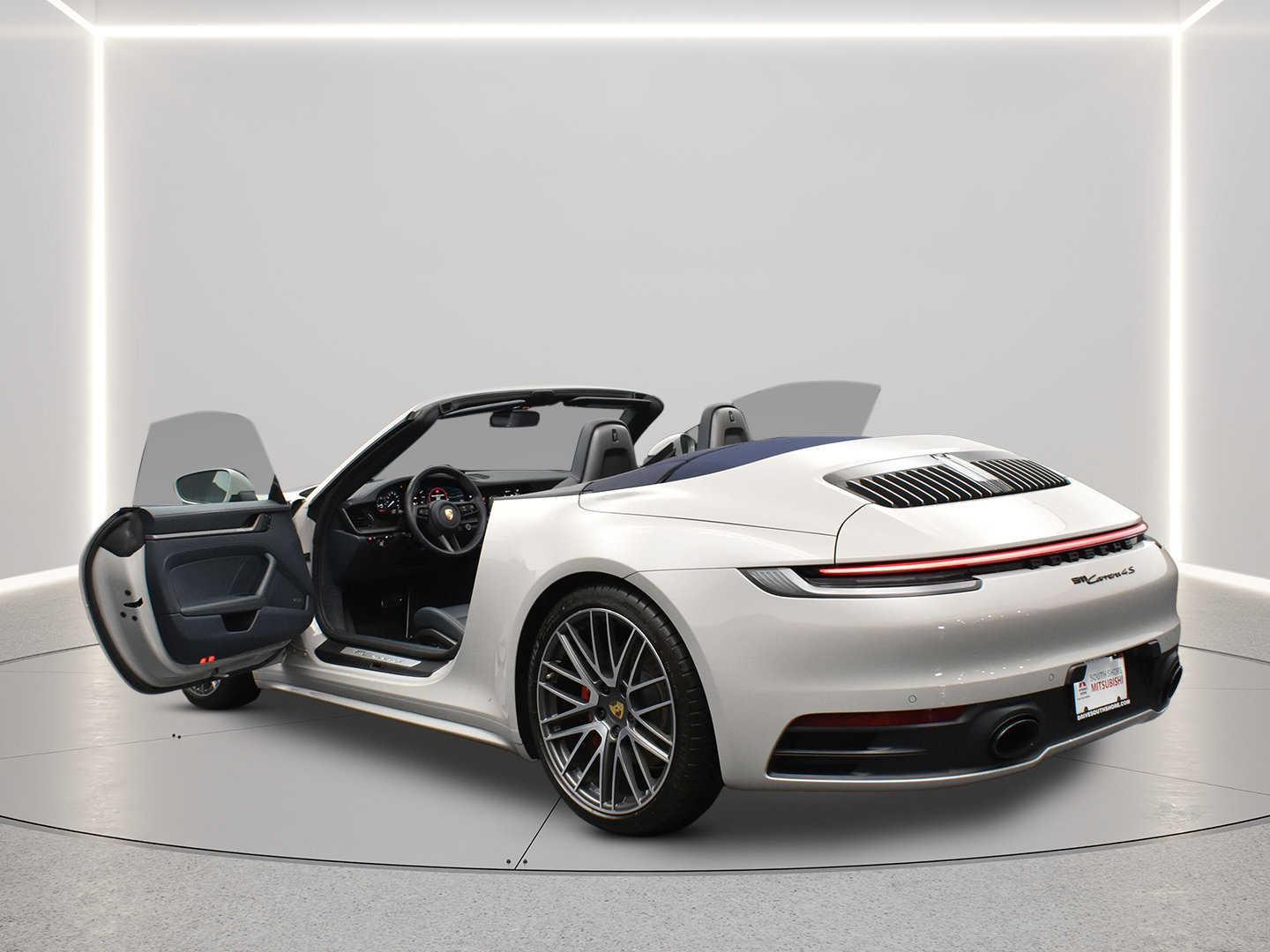 Used 2023 Porsche 911 Carrera S RWD image 7