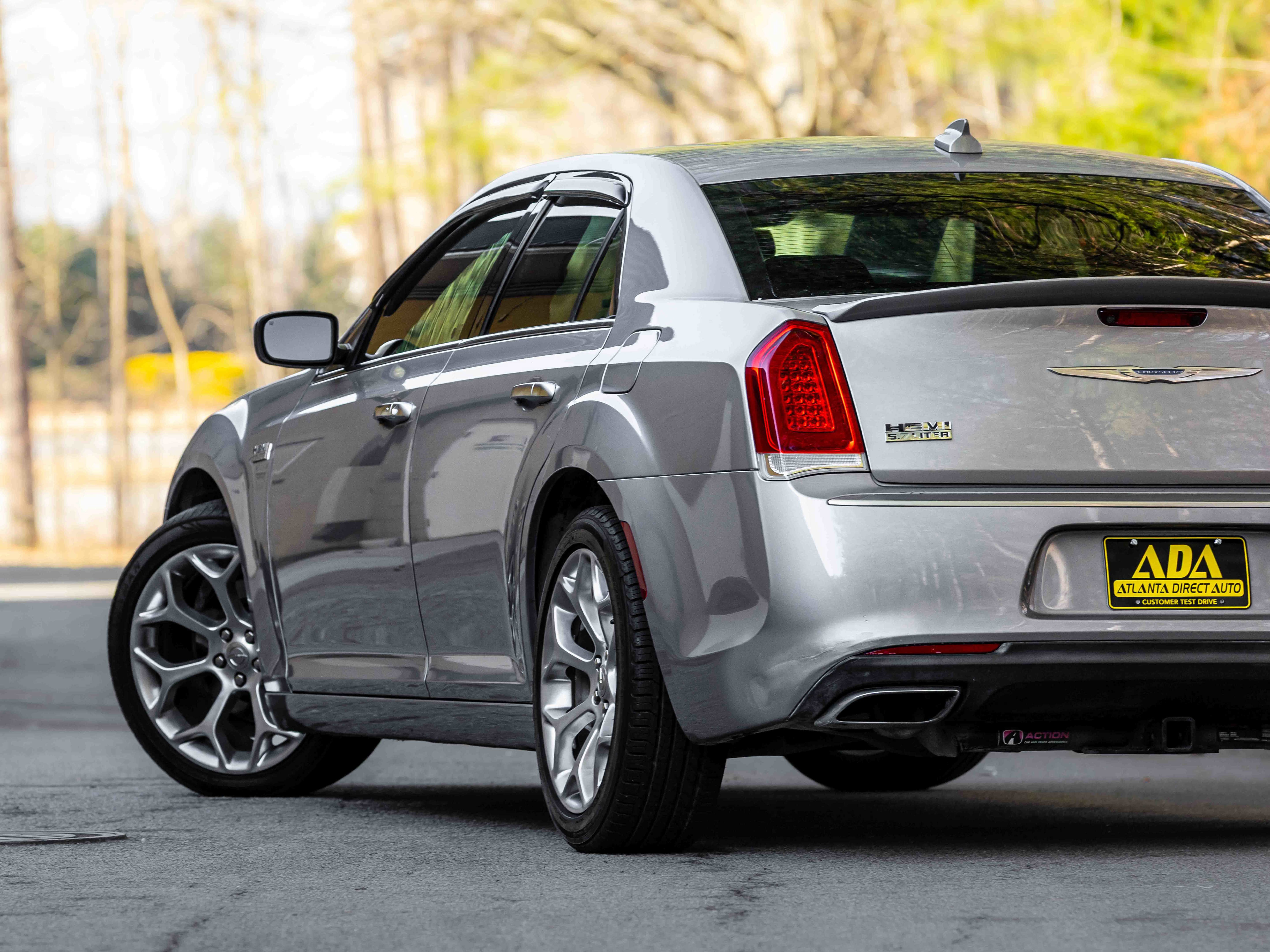 Used 2018 Chrysler 300 C w/ Sun, Sound & Nav Package image 29