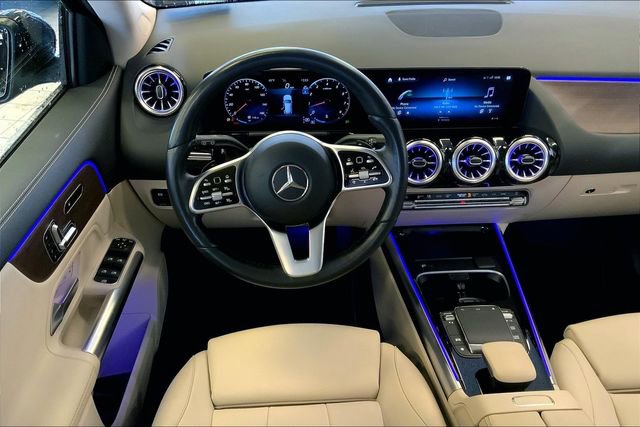 Used 2023 Mercedes-Benz GLA 250 4MATIC image 5