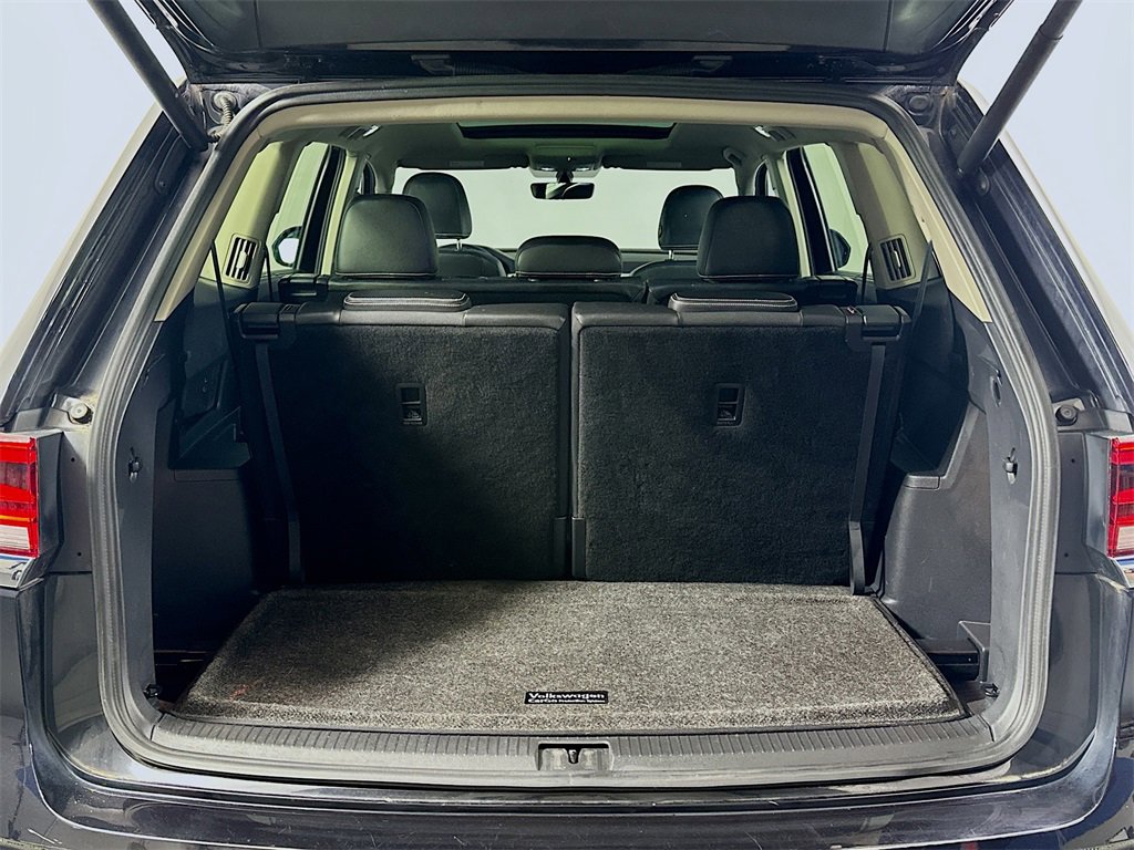 Used 2023 Volkswagen Atlas SE w/ Panoramic Sunroof Package image 16