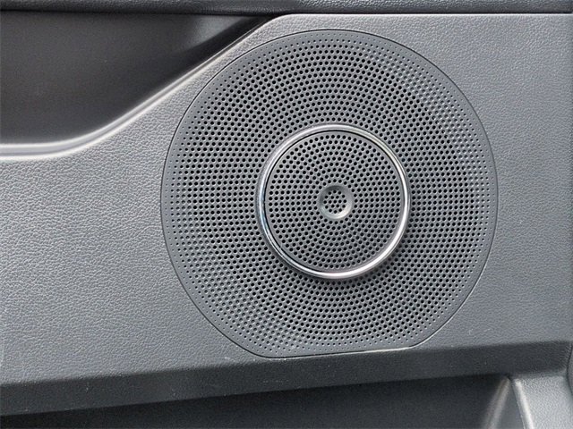 Used 2024 Ford Expedition Max XLT image 16