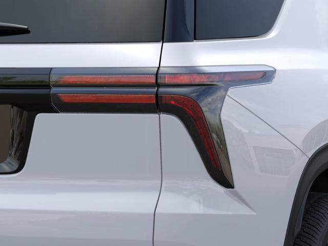New 2027 Chevrolet Traverse LT w/ Midnight/Sport Edition FWD image 11