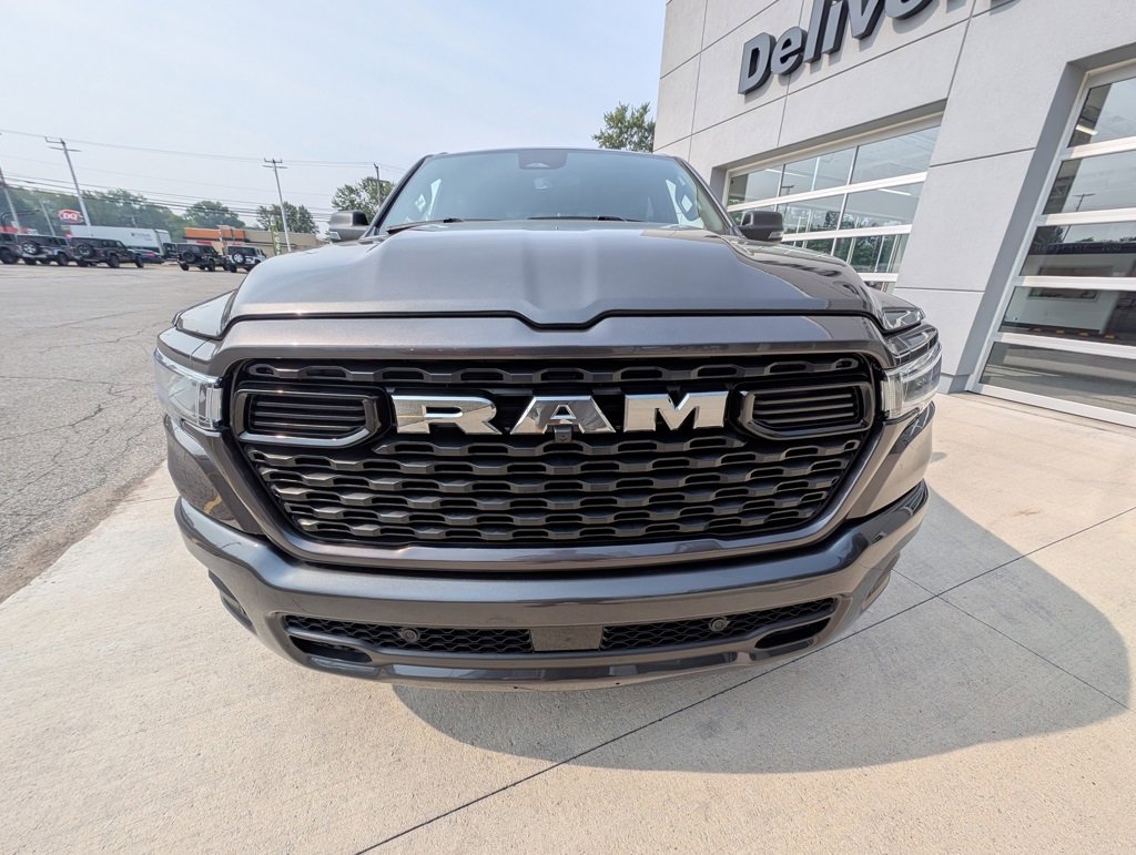 New 2026 RAM 1500 4x4 Crew Cab image 9