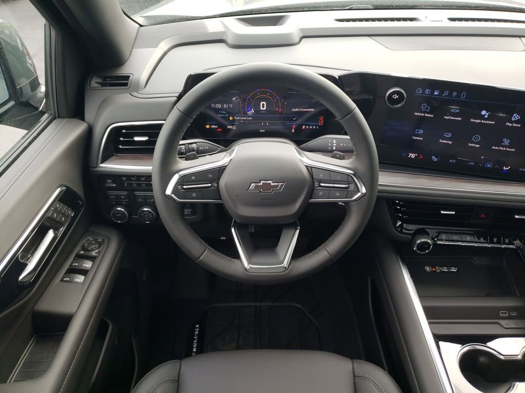 New 2026 Chevrolet Suburban Z71 w/ Comfort Package image 13