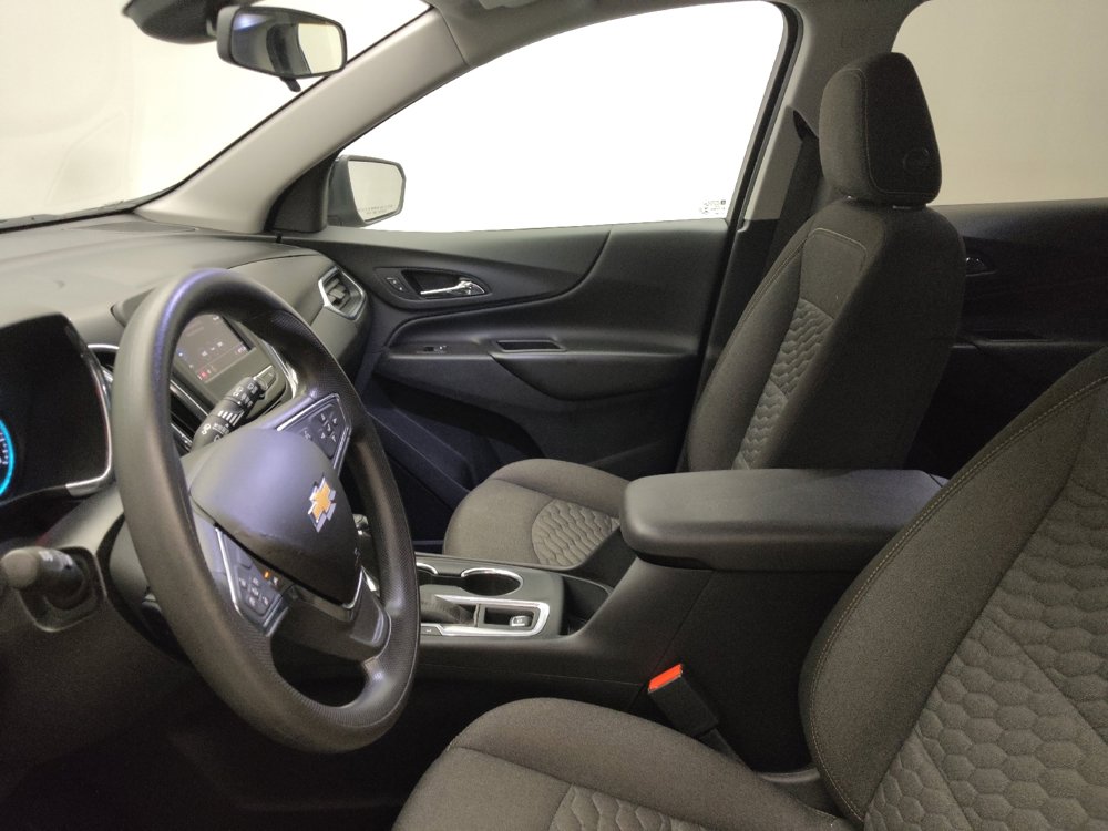 Used 2020 Chevrolet Equinox LT image 17