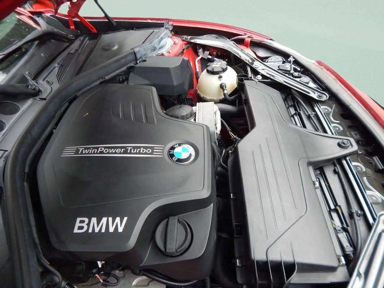 Used 2016 BMW 228i Convertible image 46