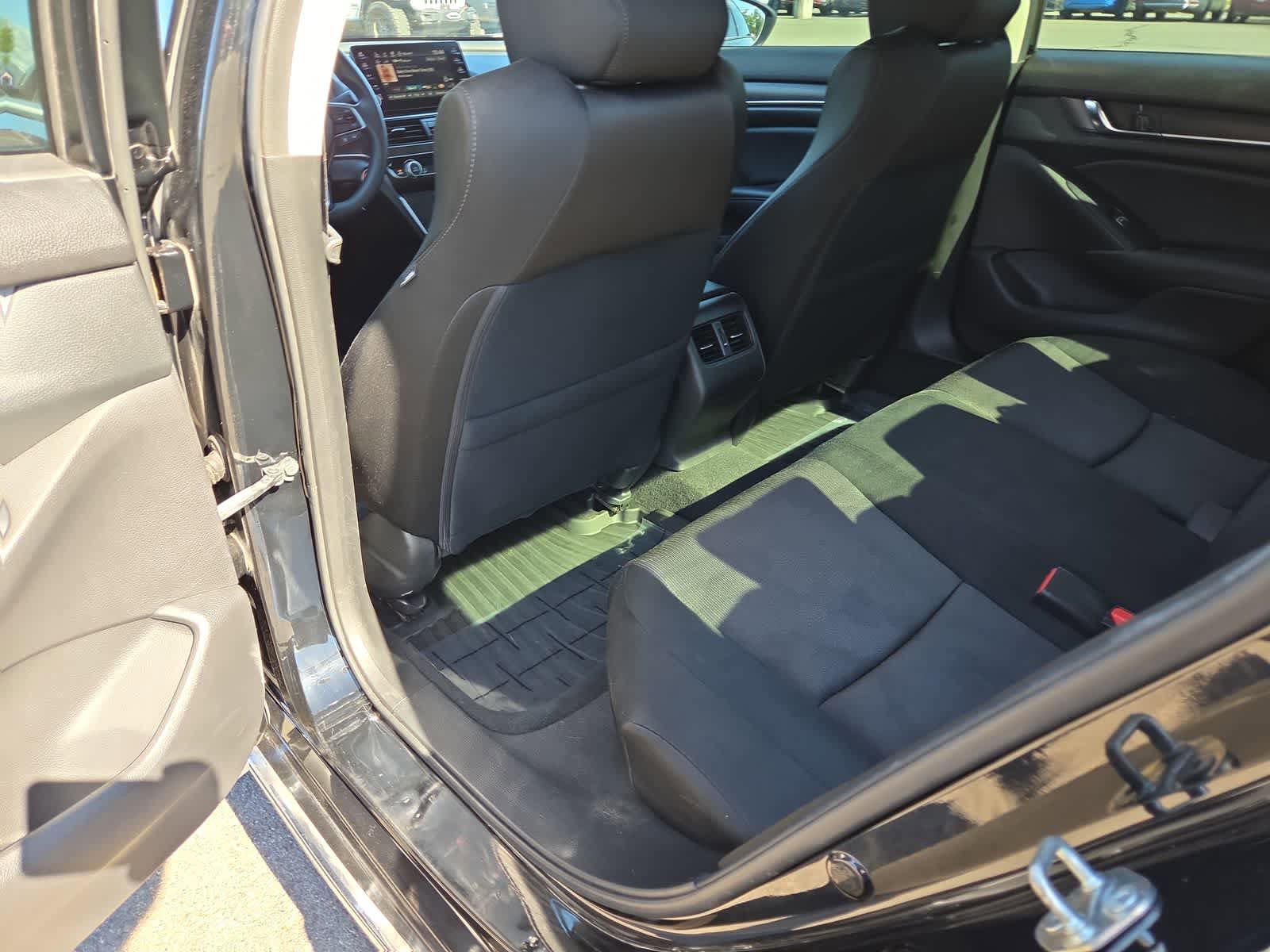 Used 2018 Honda Accord EX image 20