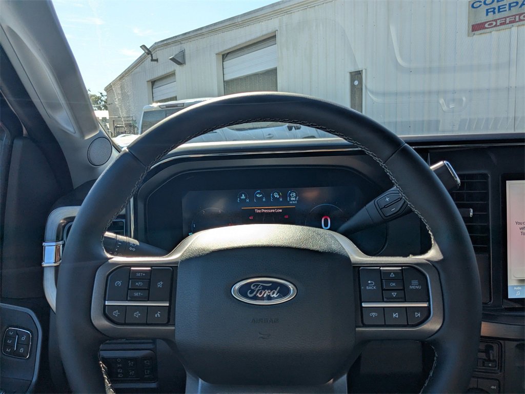 New 2026 Ford F350 Lariat image 24