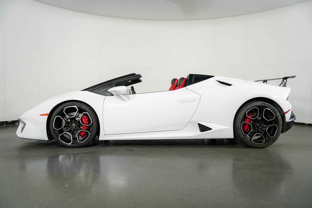 Used 2019 Lamborghini Huracan LP 580-2 RWD image 5
