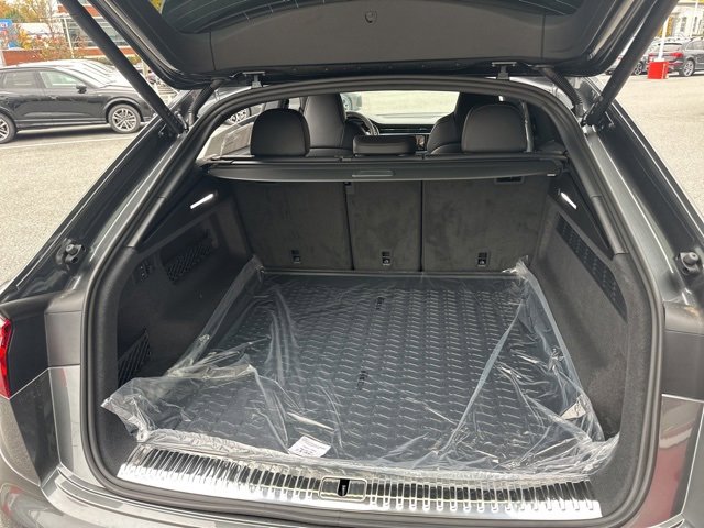 New 2026 Audi RS Q8 performance image 13