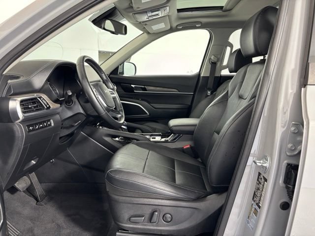 Used 2022 Kia Telluride EX w/ EX Premium Package AWD/4WD image 11