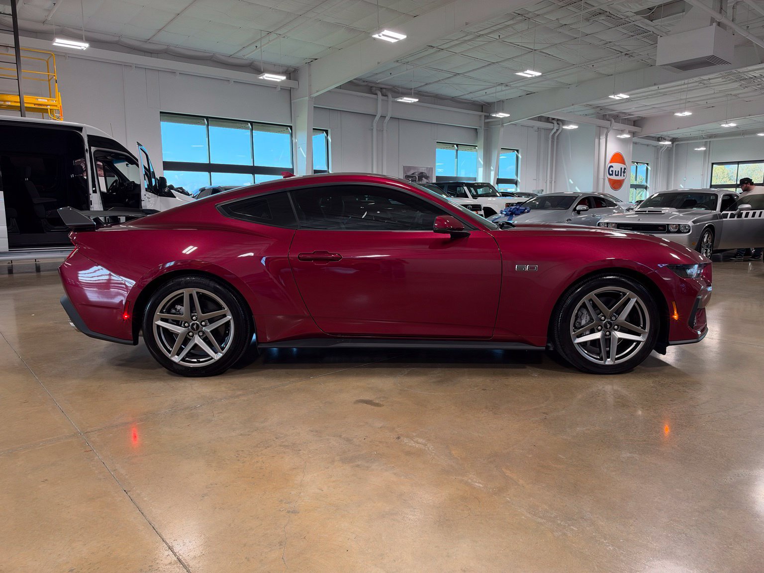 Used 2025 Ford Mustang GT Premium RWD image 8