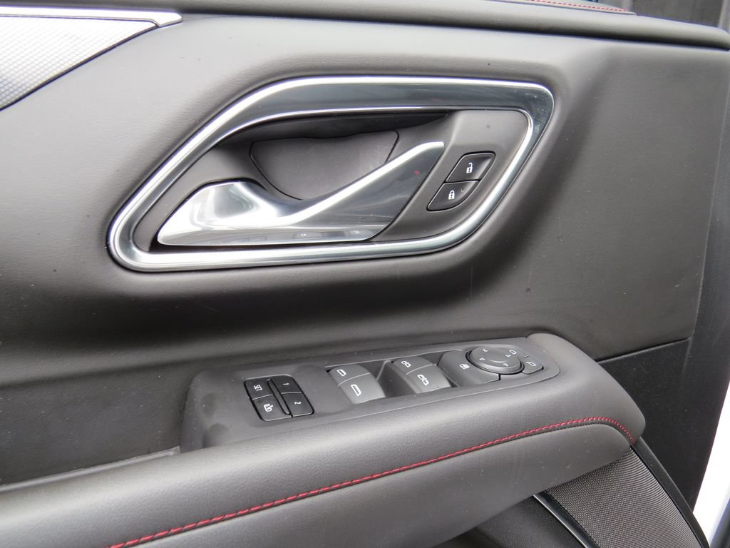 Used 2024 Chevrolet Tahoe RST RWD image 22