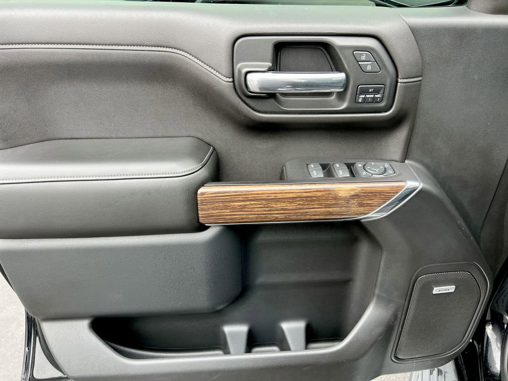 Certified 2019 Chevrolet Silverado 1500 High Country w/ Technology Package image 19