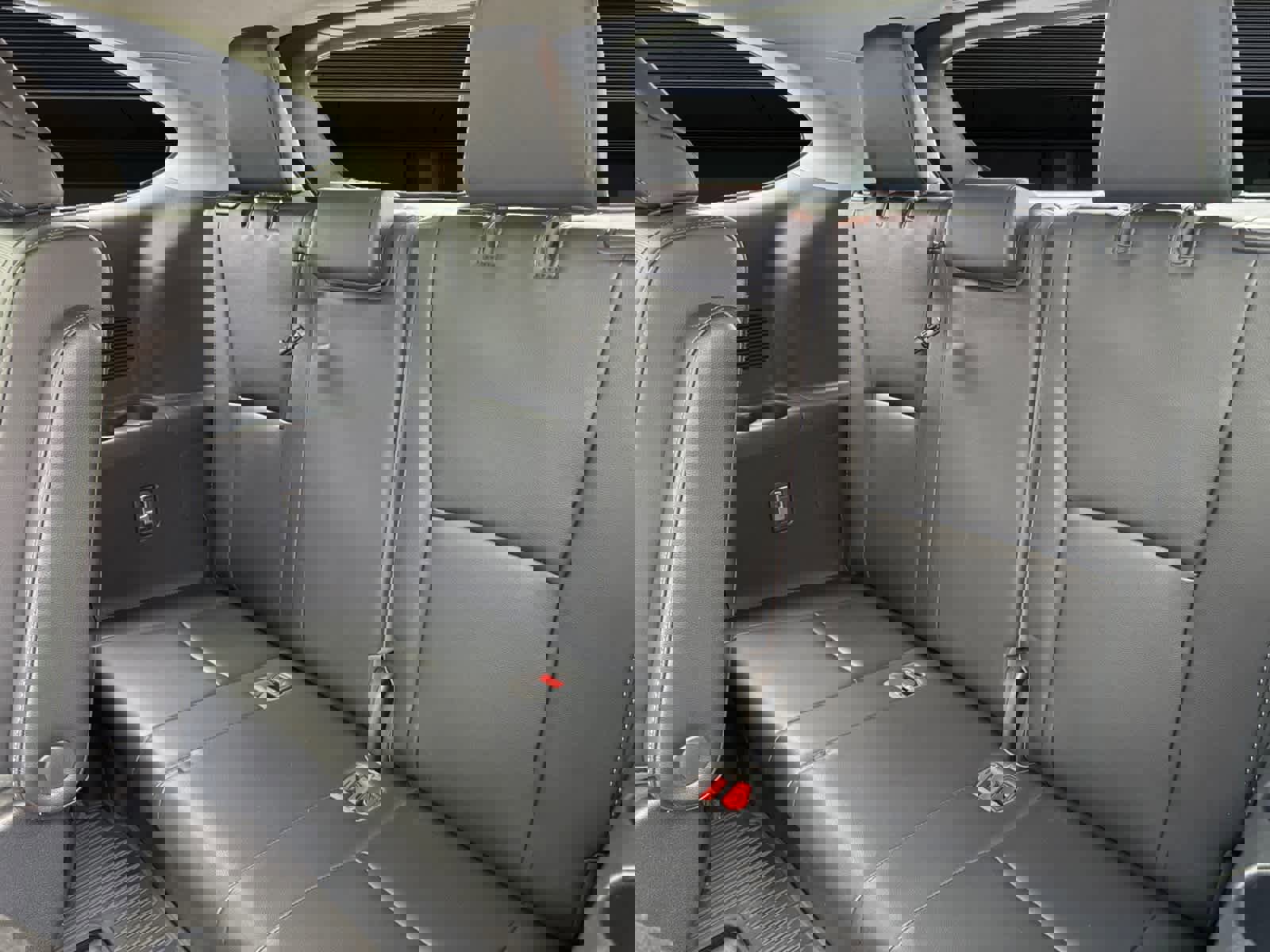 Used 2020 Toyota Highlander Limited image 17