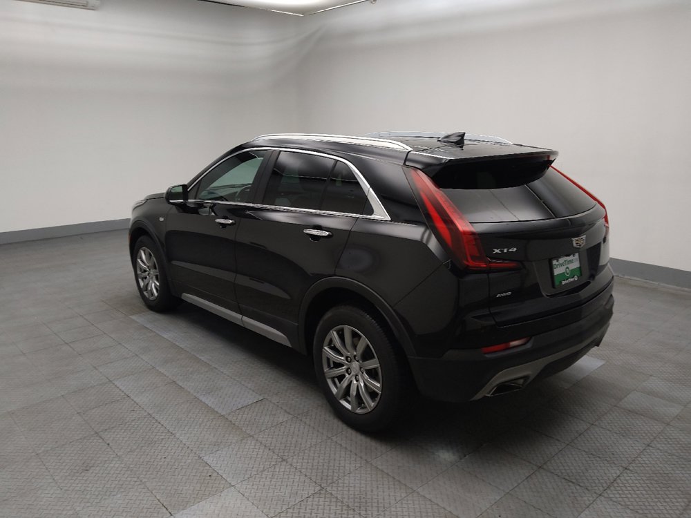Used 2020 Cadillac XT4 Premium Luxury w/ Technology Package AWD/4WD image 3