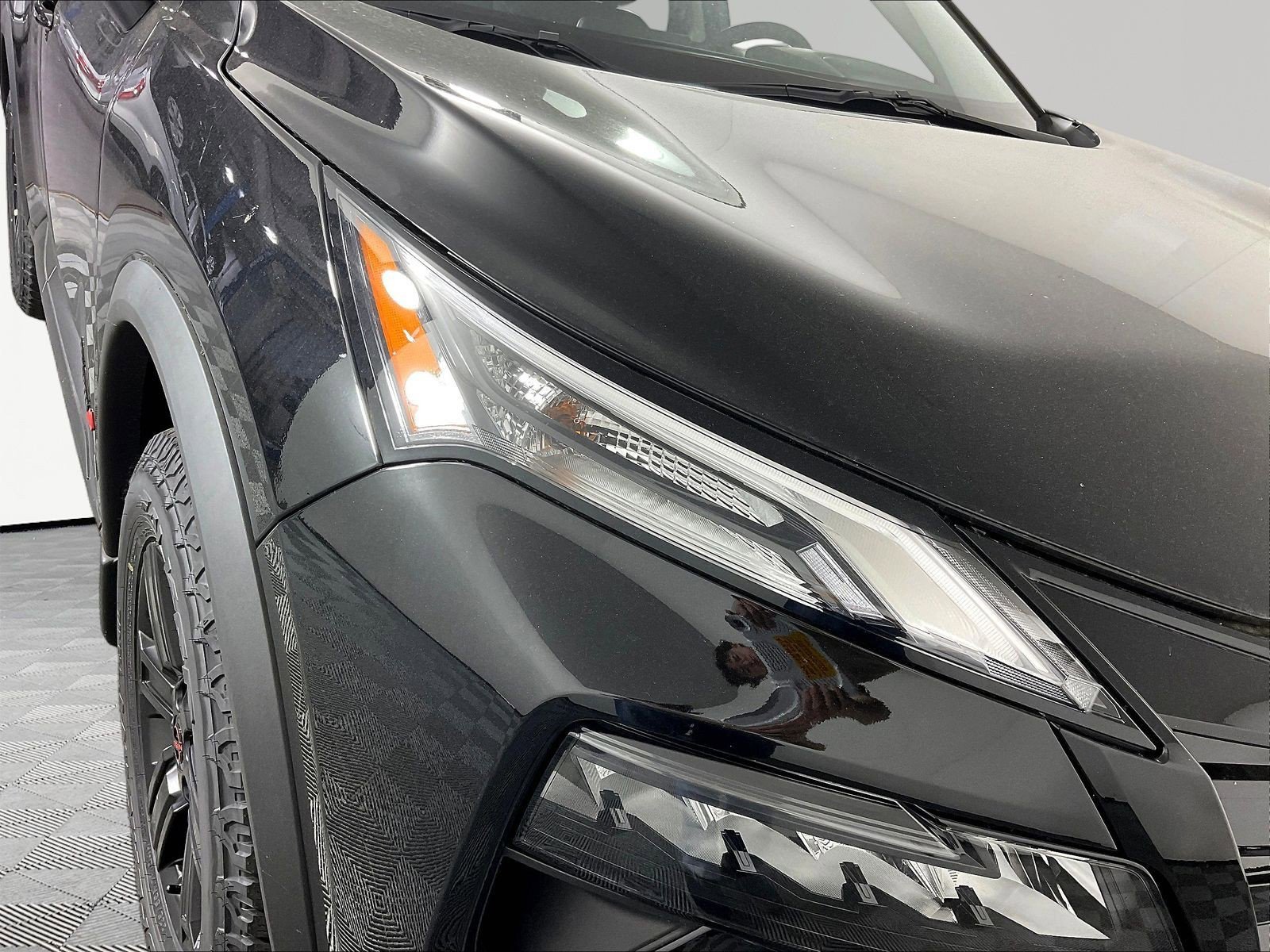 New 2026 Nissan Rogue SV AWD/4WD image 8