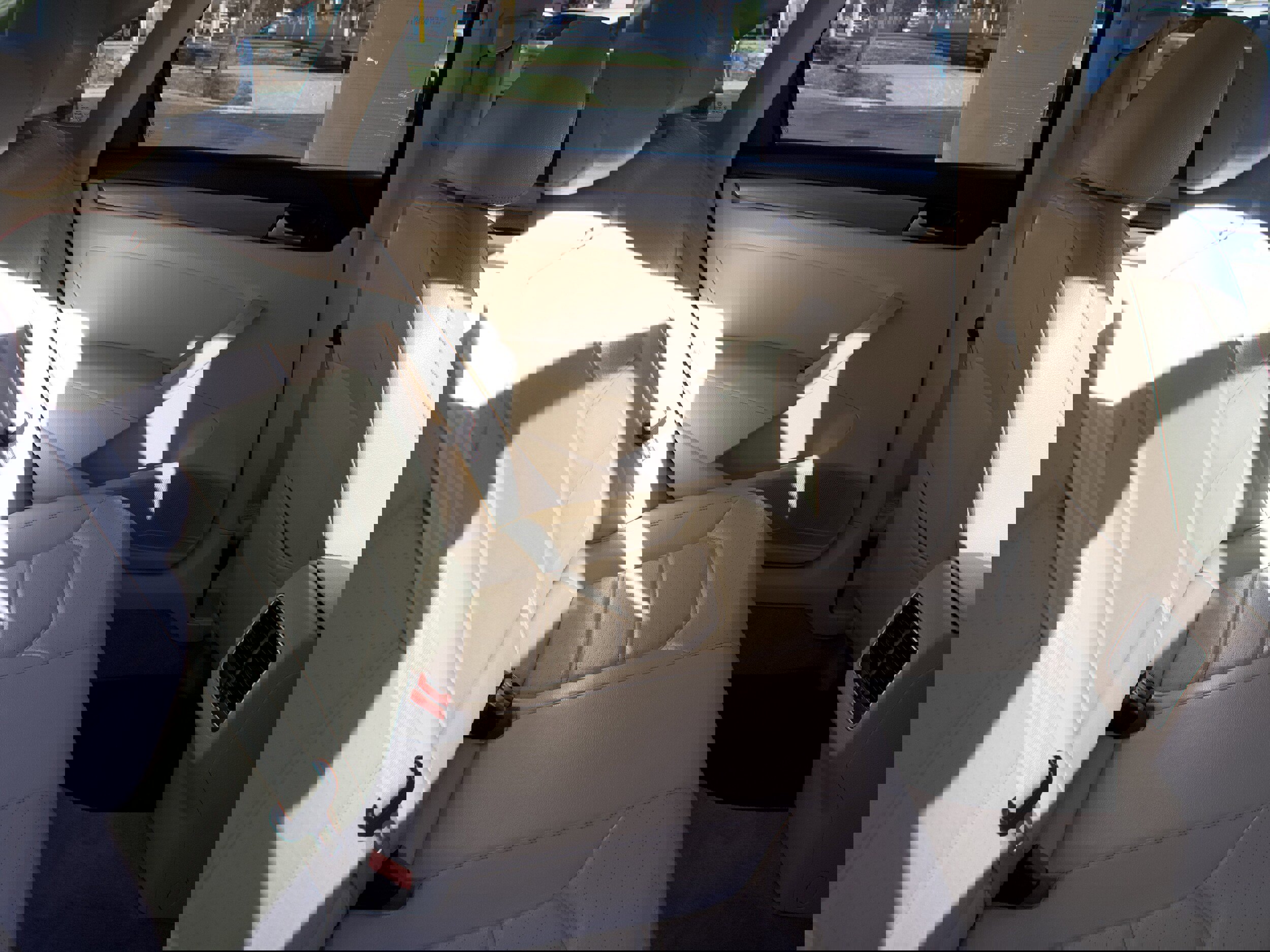 Used 2015 Volkswagen Passat TDI SE image 31