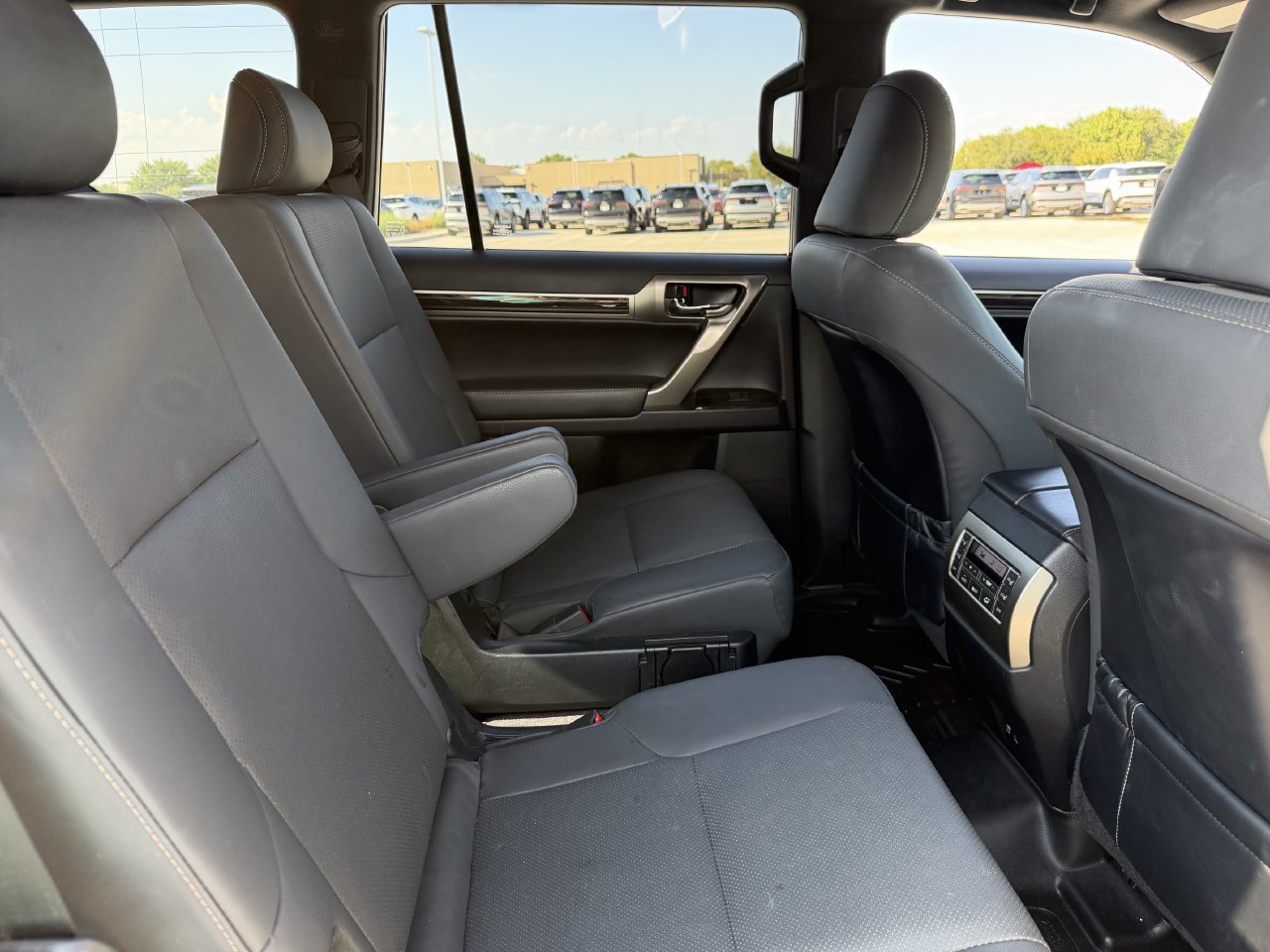 Used 2021 Lexus GX 460 Premium AWD/4WD image 26