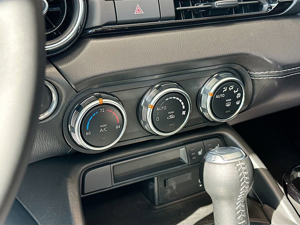 New 2025 MAZDA MX-5 Miata Grand Touring w/ Weather Package image 18