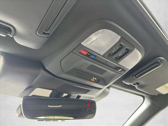 Used 2024 Subaru Crosstrek 2.5i Sport AWD/4WD image 21