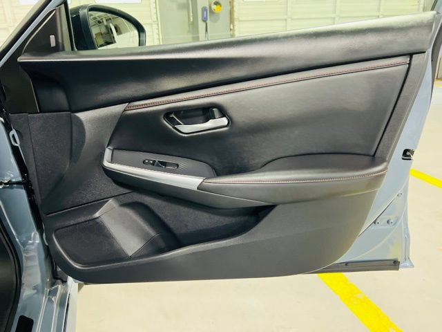 Used 2024 Nissan Sentra SR FWD image 35