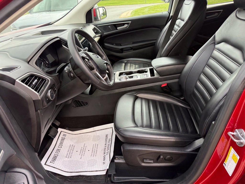 Certified 2024 Ford Edge SEL w/ Convenience Package AWD/4WD image 9