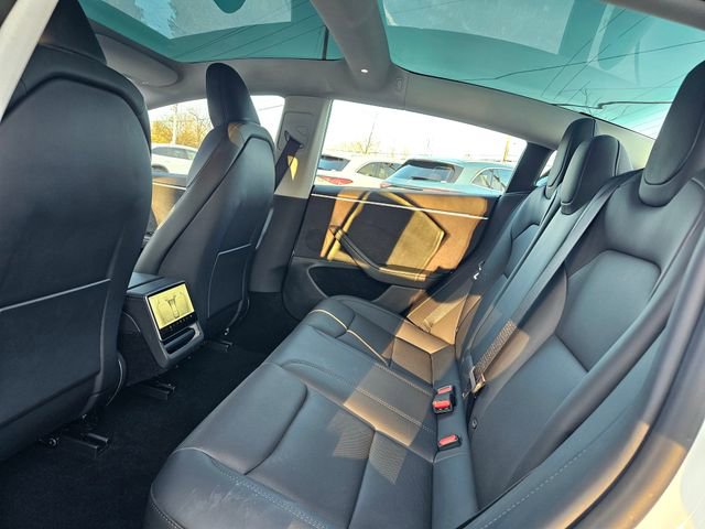 Used 2025 Tesla Model 3 Long Range image 22