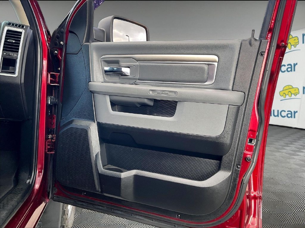 Used 2019 RAM 1500 Big Horn AWD/4WD image 11
