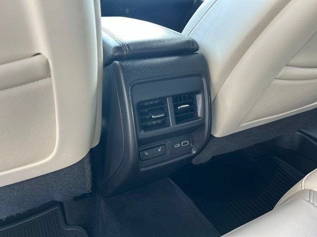 Used 2019 Cadillac XT4 Sport w/ Cold Weather Package AWD/4WD image 41