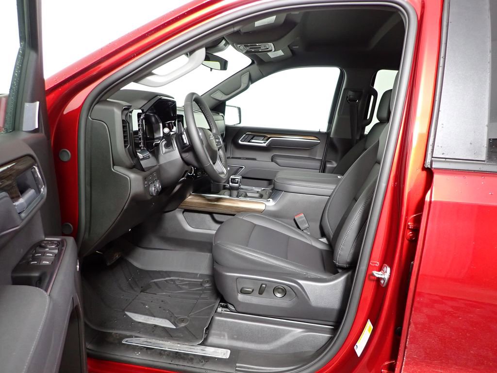 New 2026 Chevrolet Silverado 1500 RST w/ Dark Appearance Package image 17