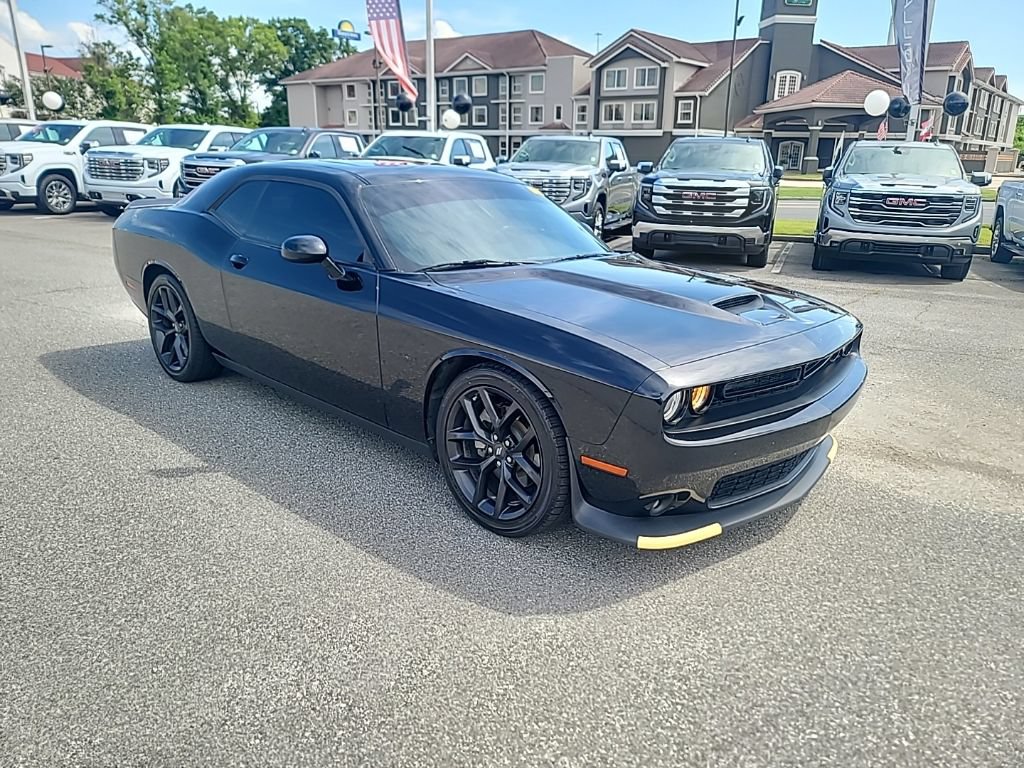 Used 2022 Dodge Challenger R/T w/ Plus Package RWD image 1