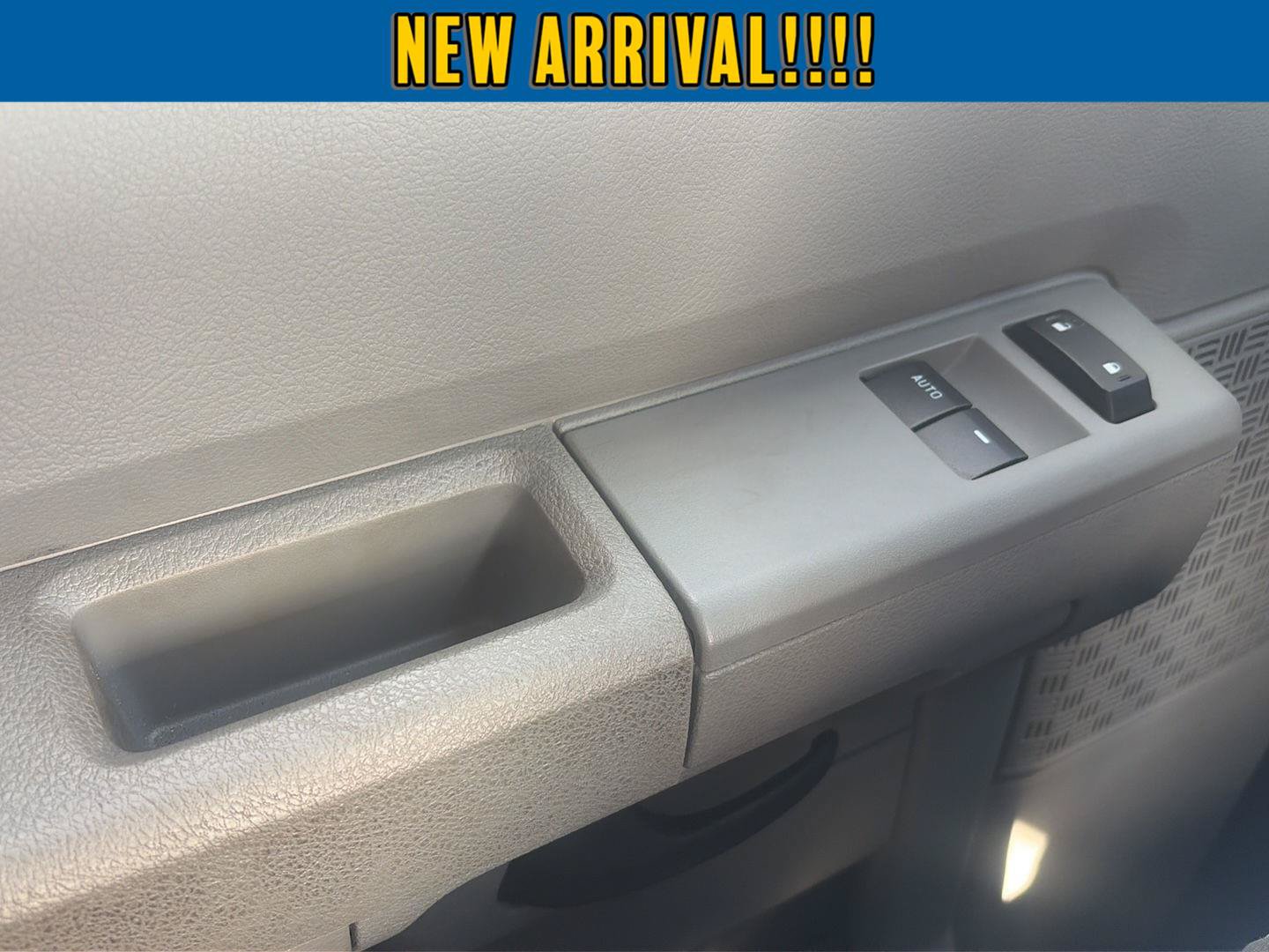 Used 2024 Ford E-350 and Econoline 350 Super Duty w/ Power Windows & Locks Group RWD image 16
