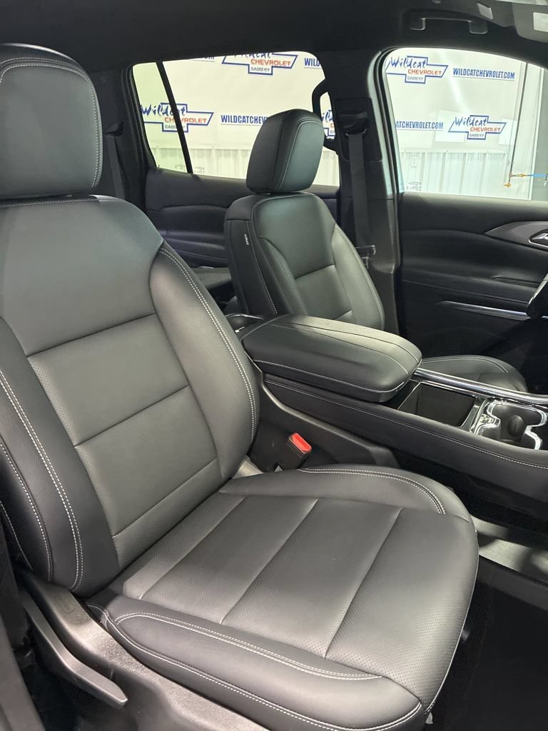 Used 2026 Chevrolet Traverse LT AWD/4WD image 39