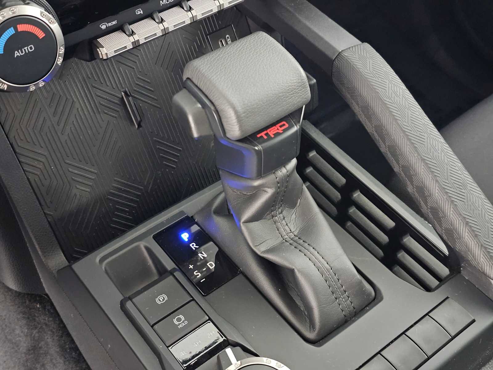 Used 2025 Toyota Tacoma TRD Sport image 31