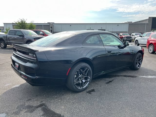 New 2026 Dodge Charger Scat Pack w/ Blacktop Package AWD/4WD image 8