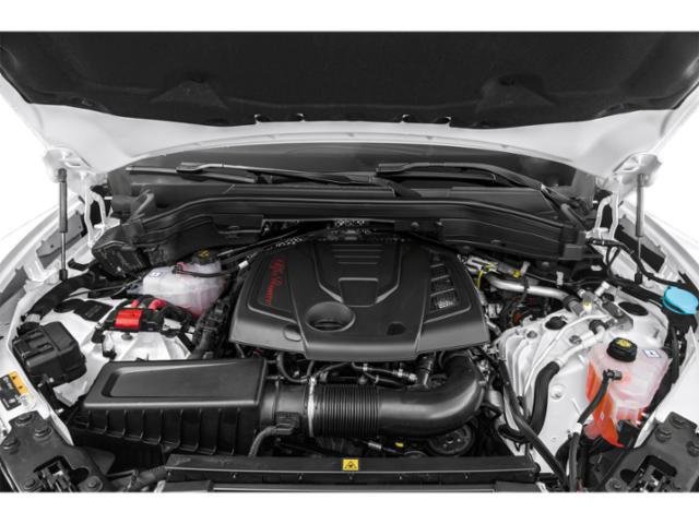 Used 2023 Alfa Romeo Stelvio Estrema image 17