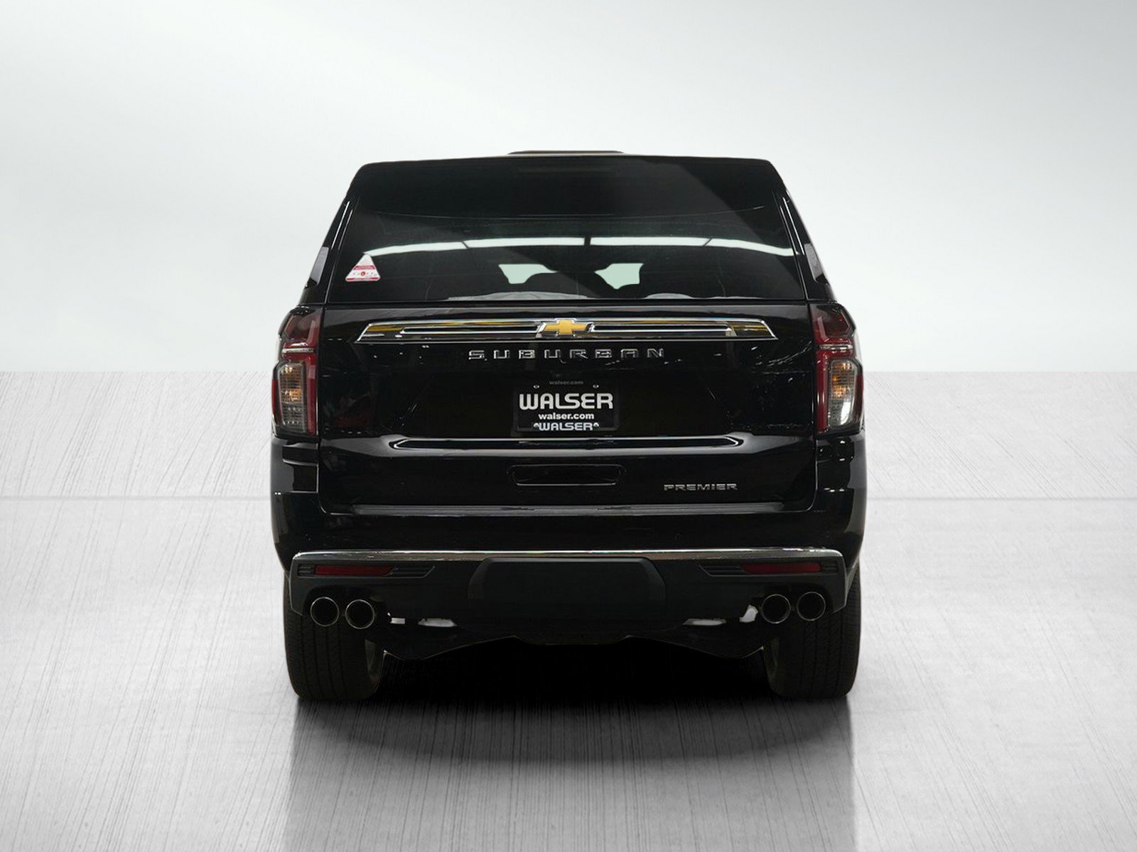 Used 2023 Chevrolet Suburban Premier w/ Advanced Technology Package AWD/4WD image 4