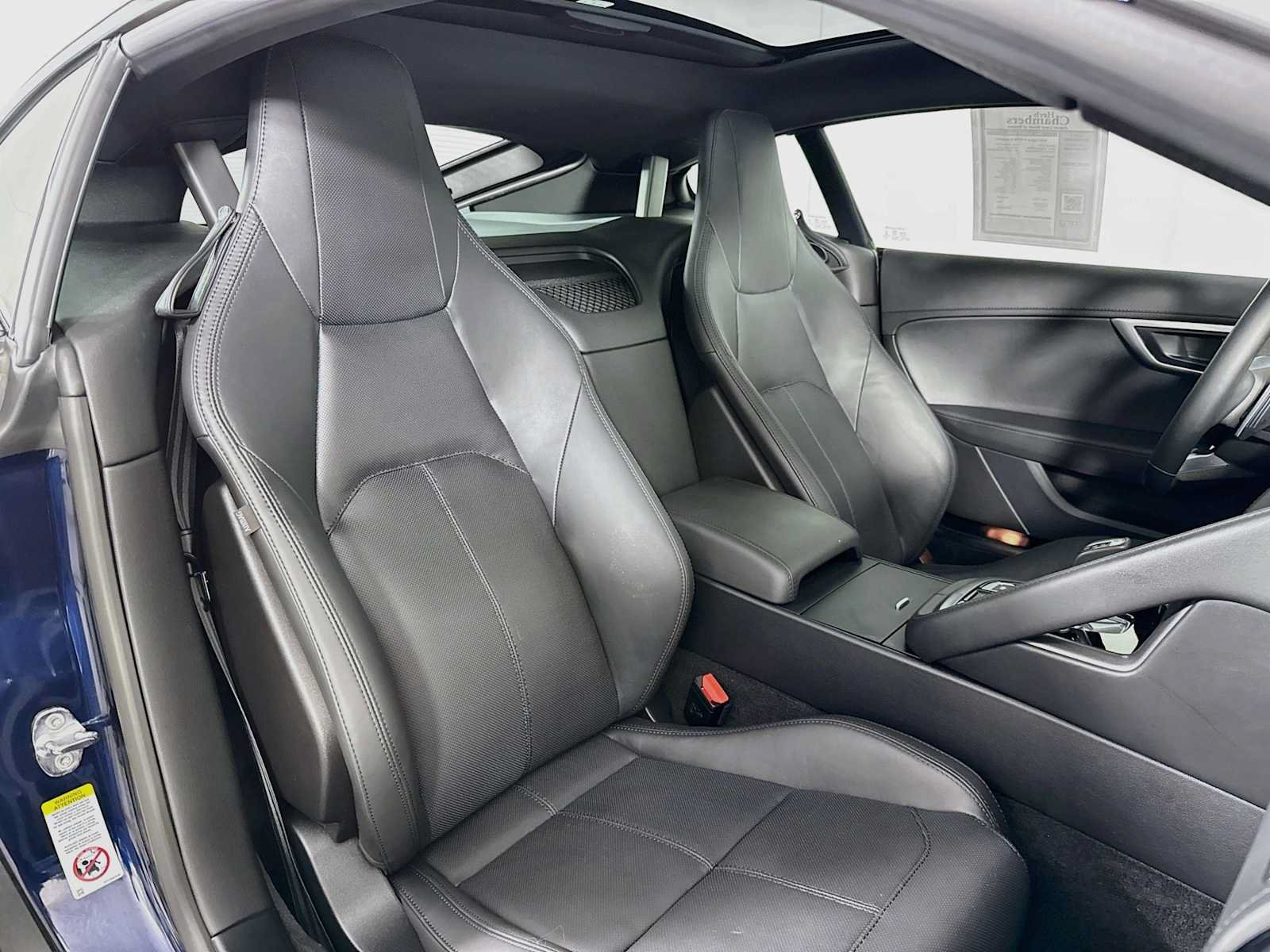 Used 2024 Jaguar F-TYPE R-Dynamic RWD image 23