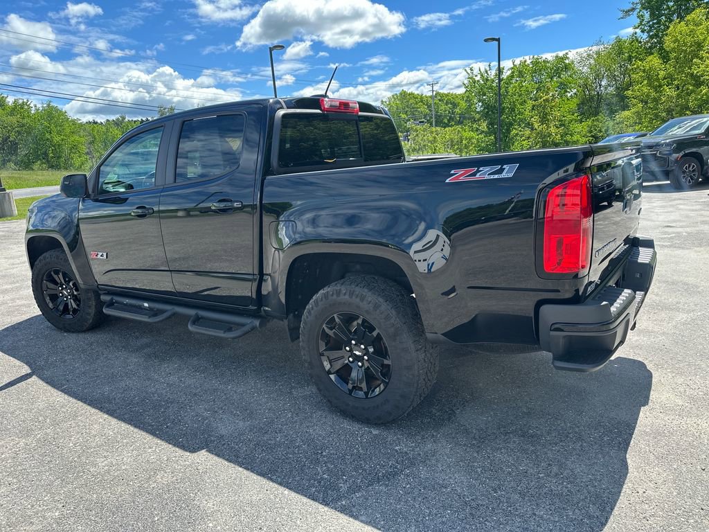 Used 2017 Chevrolet Colorado Z71 w/ Z71 Midnight Edition AWD/4WD image 3