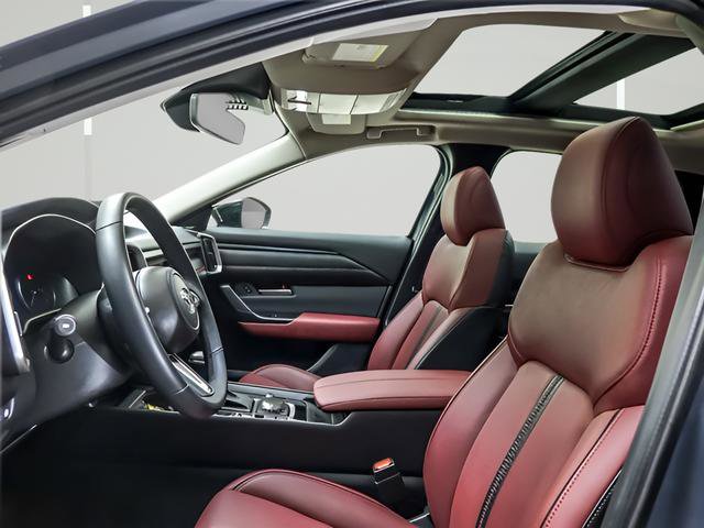 Used 2025 MAZDA CX-50 AWD 2.5 Hybrid w/ Premium Pkg image 9