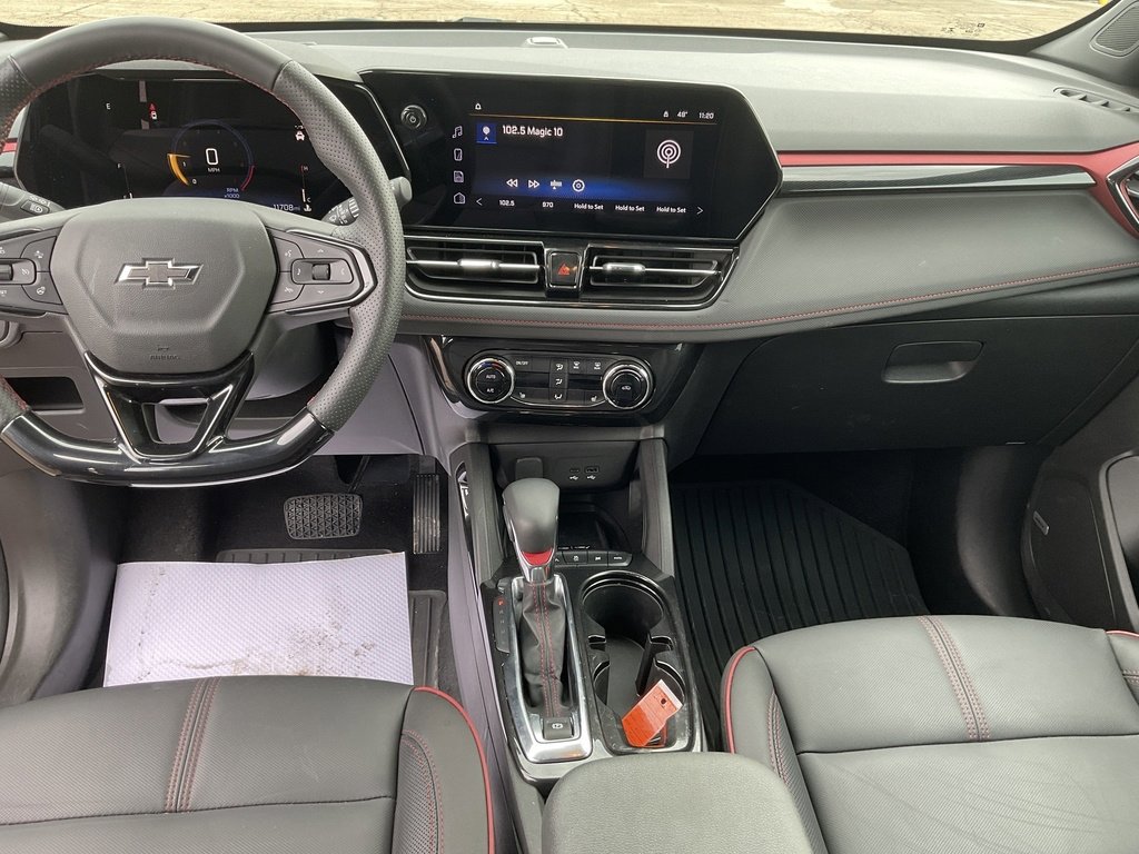 Used 2025 Chevrolet TrailBlazer RS w/ Convenience Package image 12