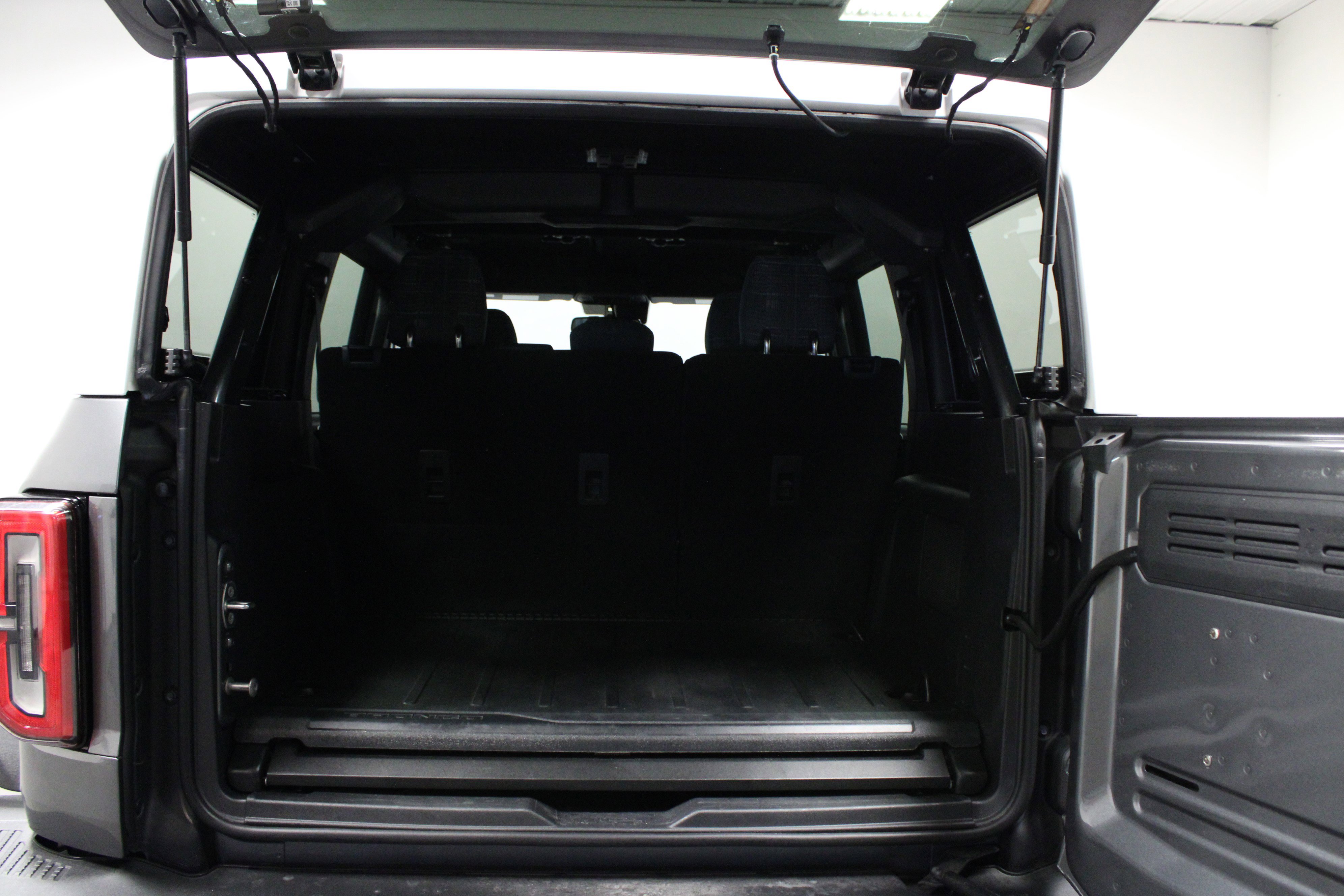 Used 2023 Ford Bronco Heritage Edition image 14