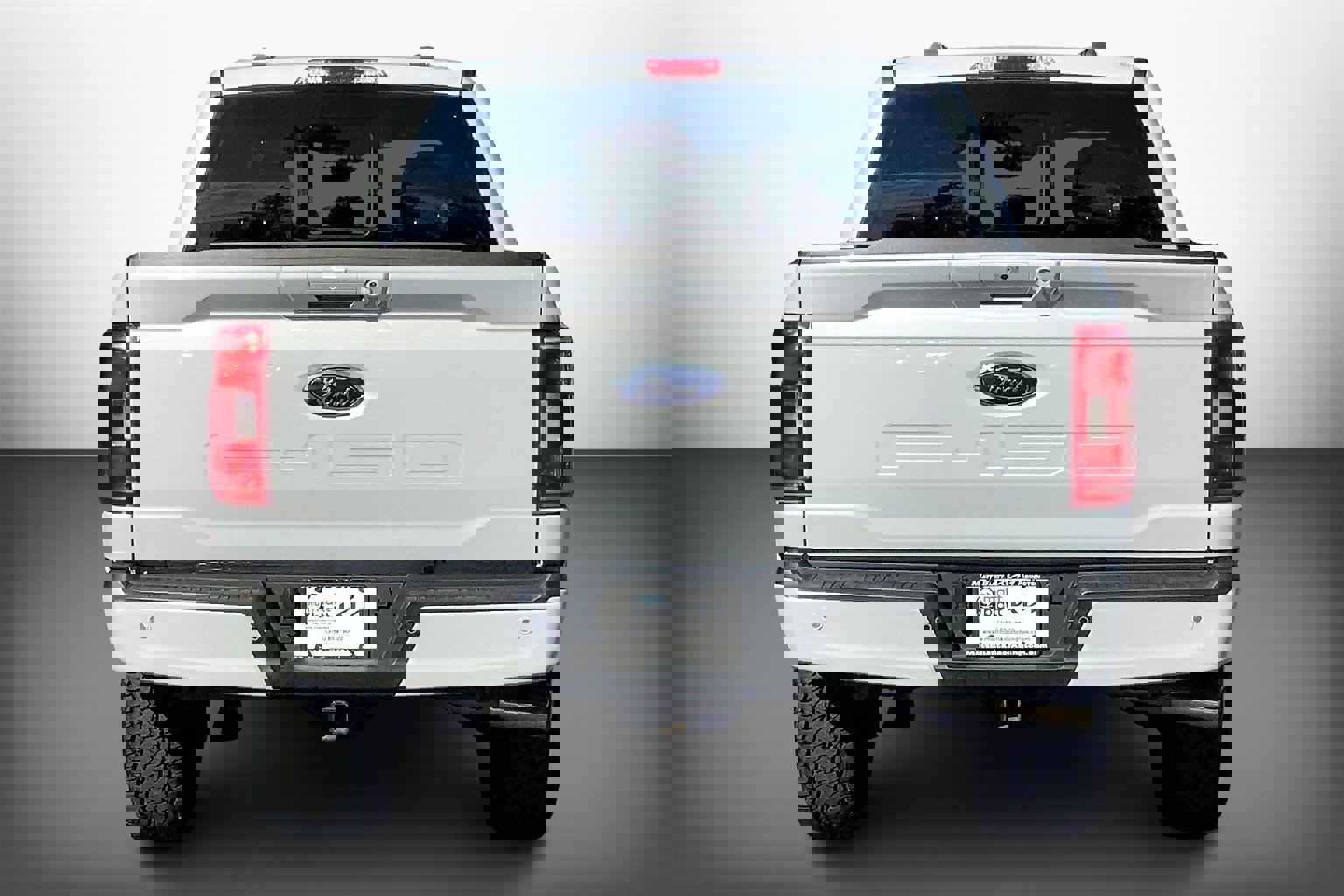 Used 2022 Ford F150 XLT w/ Equipment Group 302A High image 6