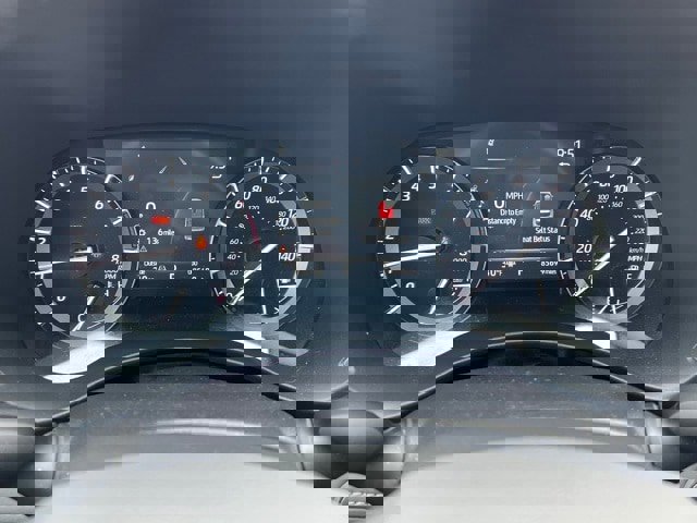 Used 2021 Toyota Highlander XLE image 14