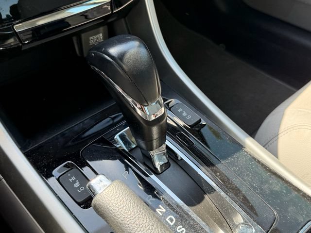 Used 2017 Honda Accord EX-L image 21